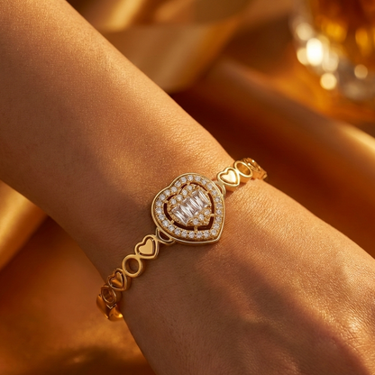 Q Heart Bracelet
