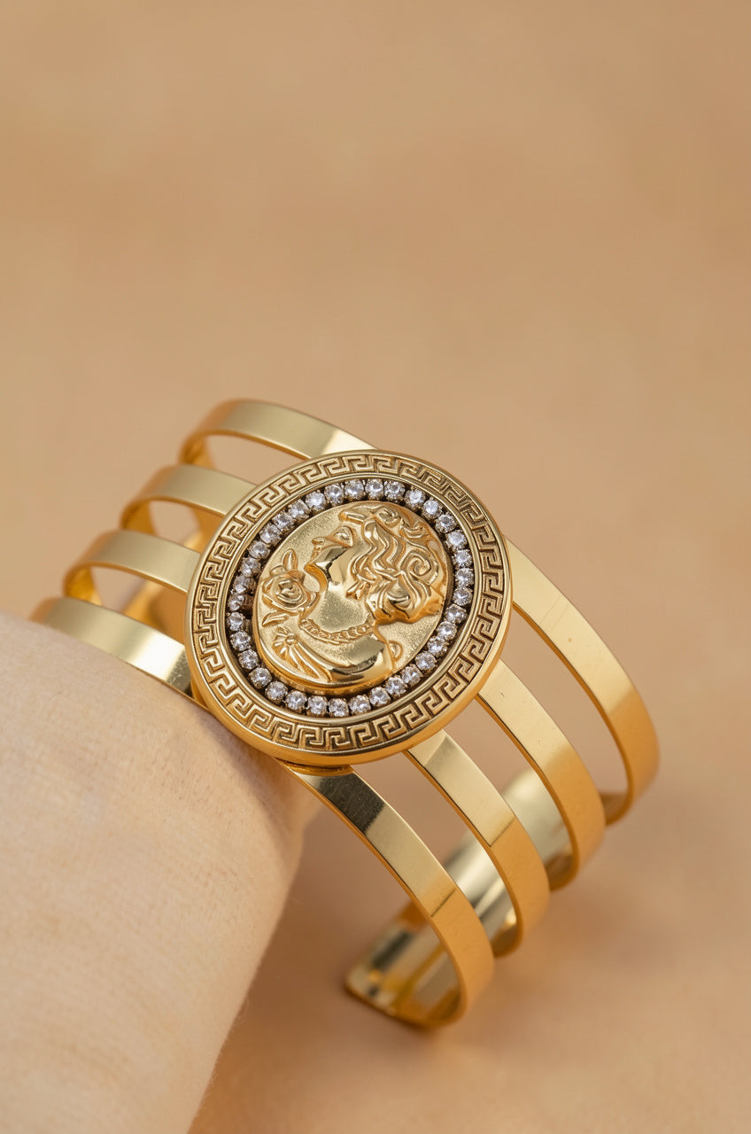 Queen Reykka's Bracelet 1 ™️