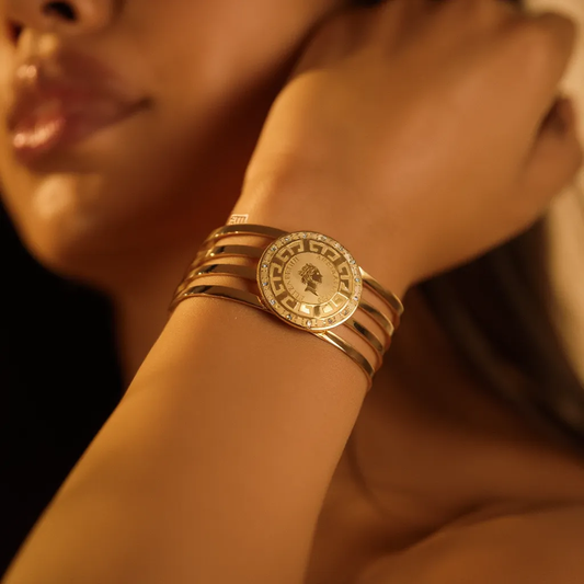 Elizabeth Bracelet ™️